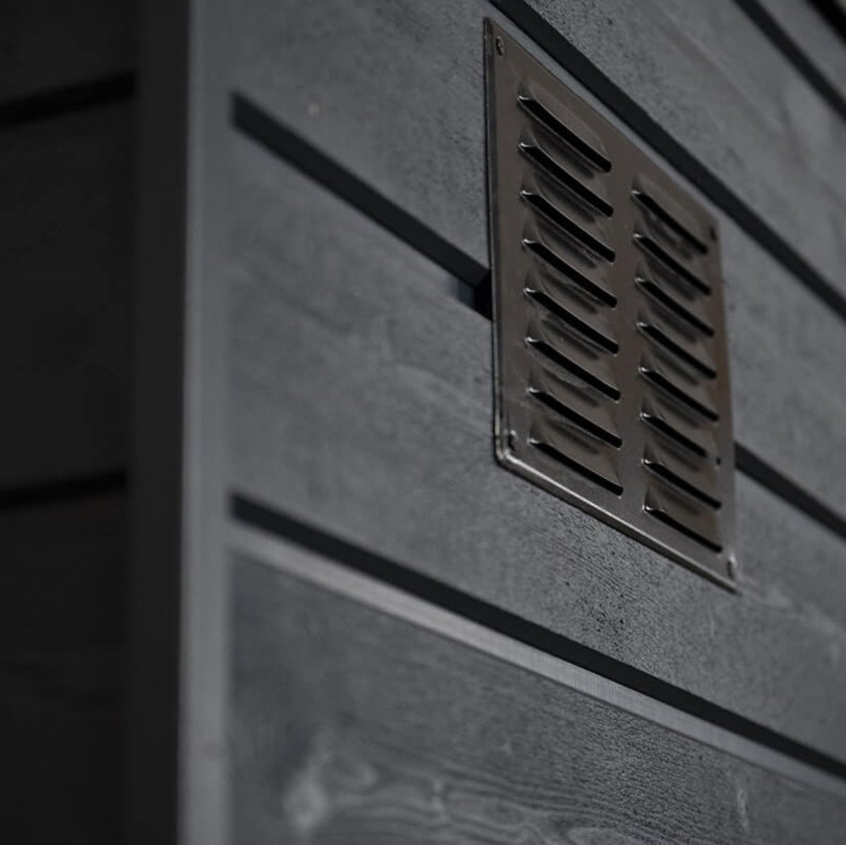 Close-up on the SaunaLife G6 vent, a 5-Person pre-assembled outdoor sauna cabin