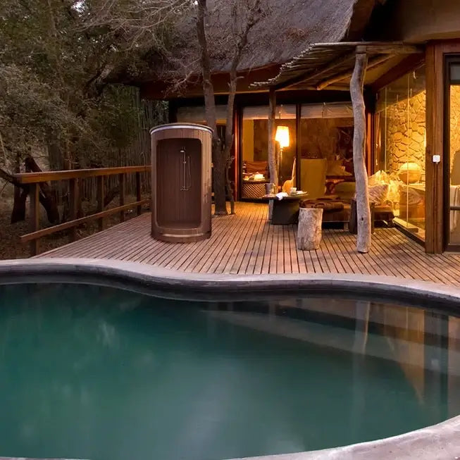 Saunalife R3 Outdoor Barrel Shower