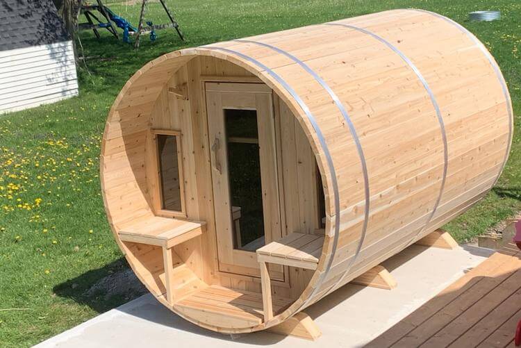 Dundalk Leisurecraft Canadian Timber 6-Person Tranquility Barrel Sauna | CTC2345W