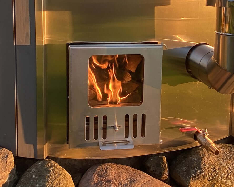 SaunaLife S4 6-Person Wood-Fired Hot Tub | Model S4B/S4N