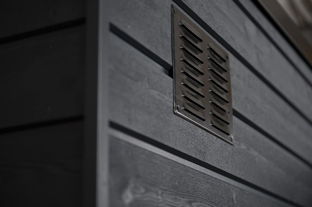 SaunaLife G6 5-Person Pre-Assembled Outdoor Sauna Cabin