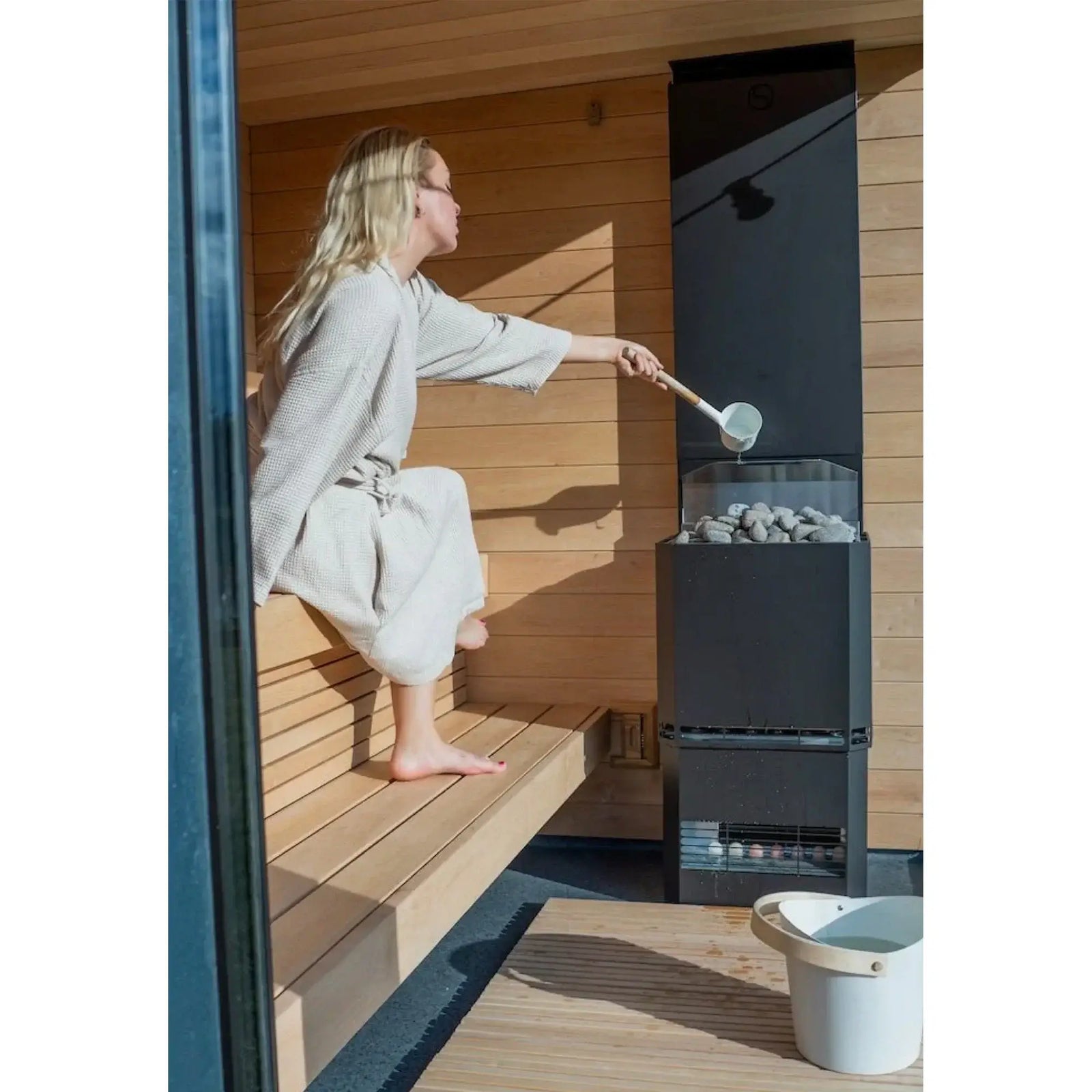 SaunaLife G6 5-Person Pre-Assembled Outdoor Sauna