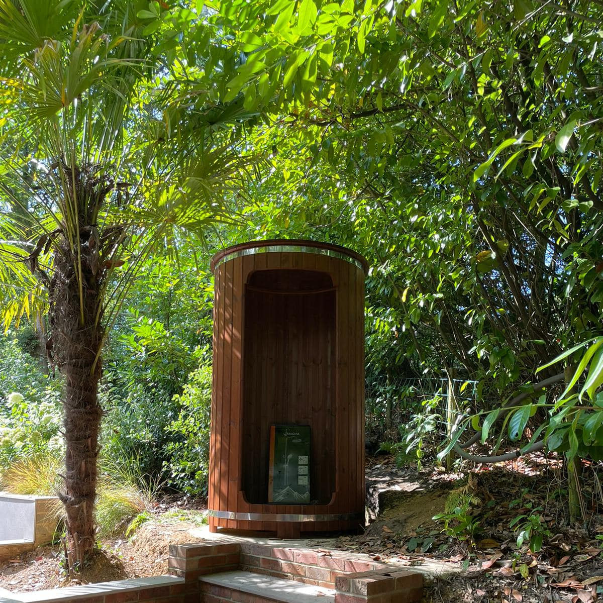 Saunalife R3 Outdoor Barrel Shower