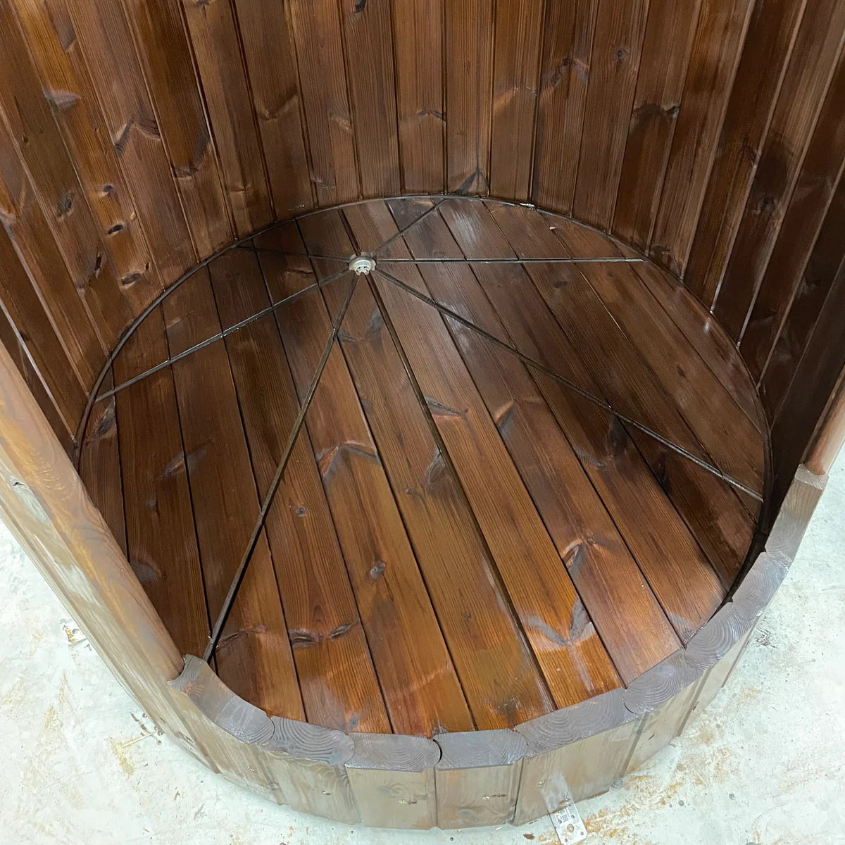 Saunalife R3 Outdoor Barrel Shower