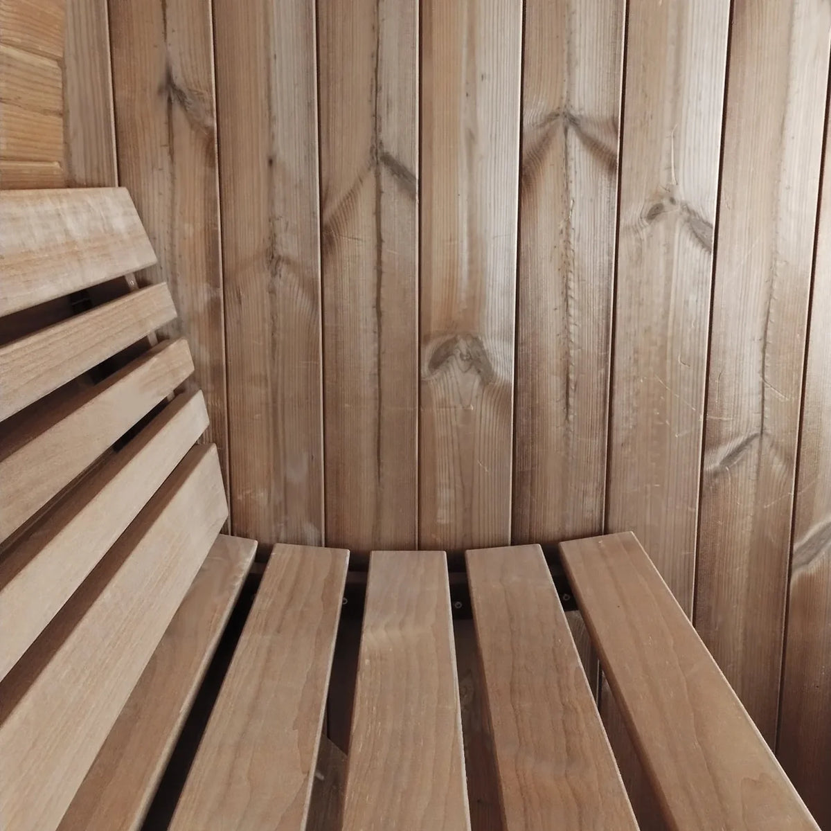 SaunaLife E6 2-4 Person Barrel Sauna | Ergo Model E6