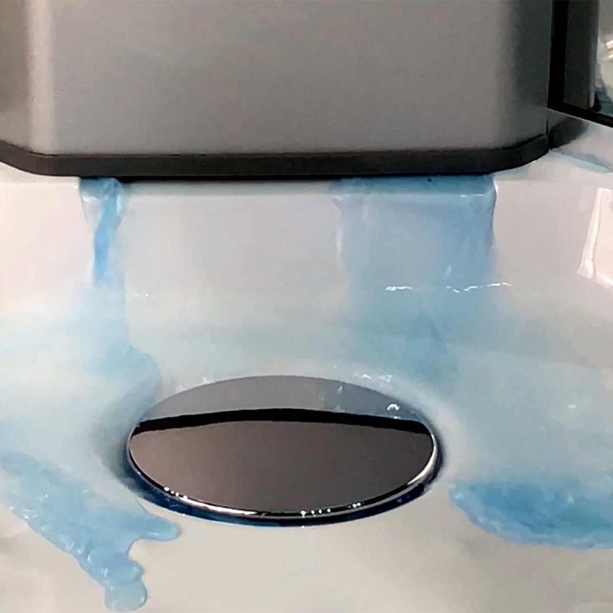 Insignia Platinum Black Framed Rectangular Twin Steam Shower Cabin 1400 x 900